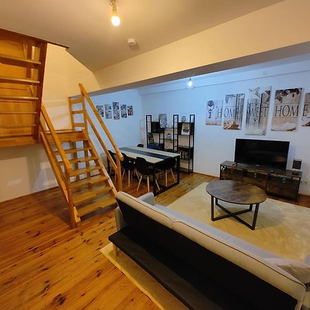 Cosy Triplex 3 Chambres Pont-de-lʼArche Exteriör bild